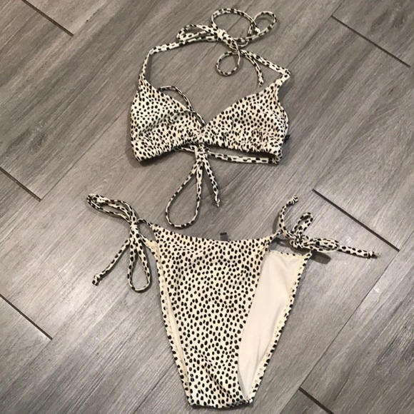 Kendall & Kylie Other - Kendall + Kylie Black Dot Printed Off-White Bikini Swimsuit size L